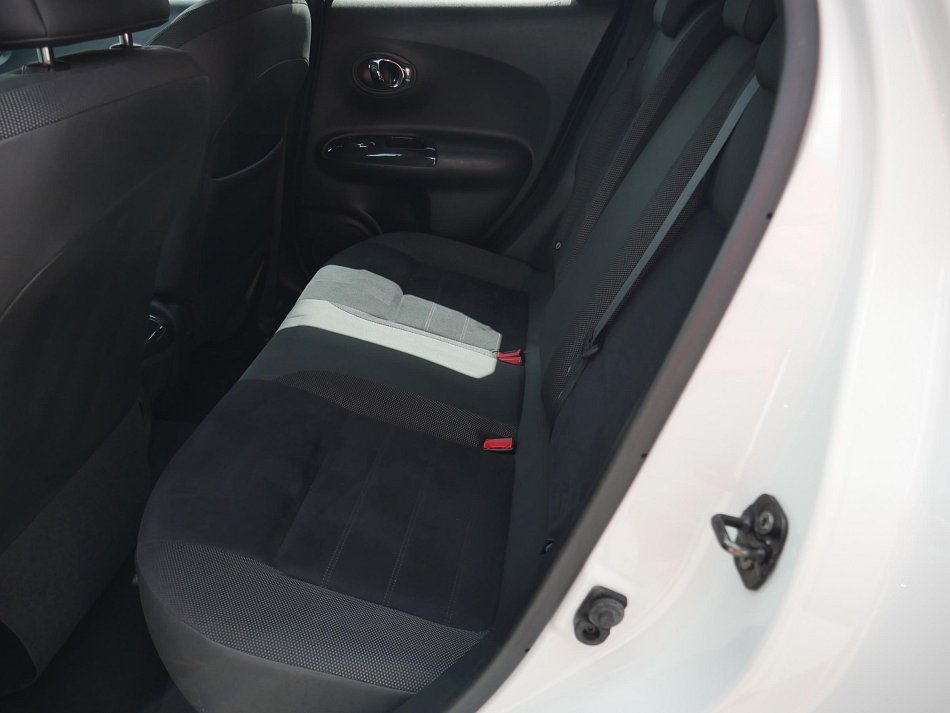 Nissan Juke 1.6i 
