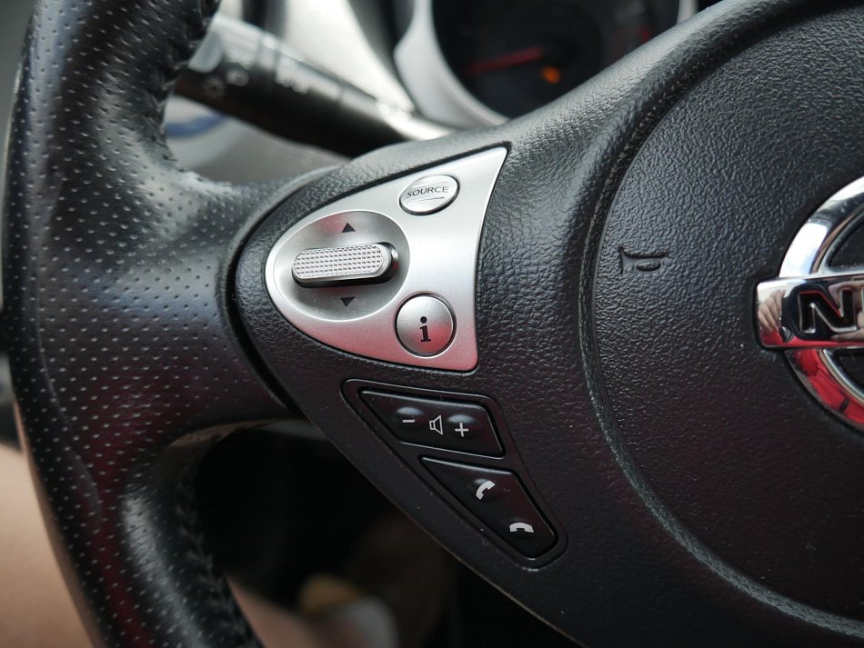 Nissan Juke 1.6i 