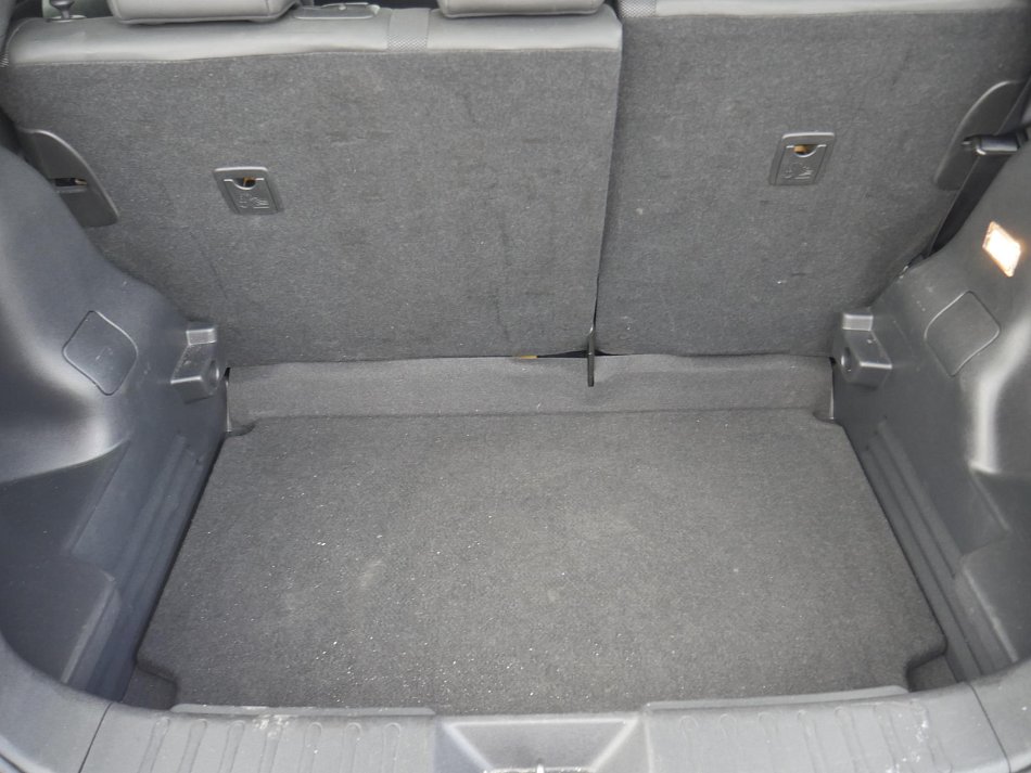 Nissan Juke 1.6i 