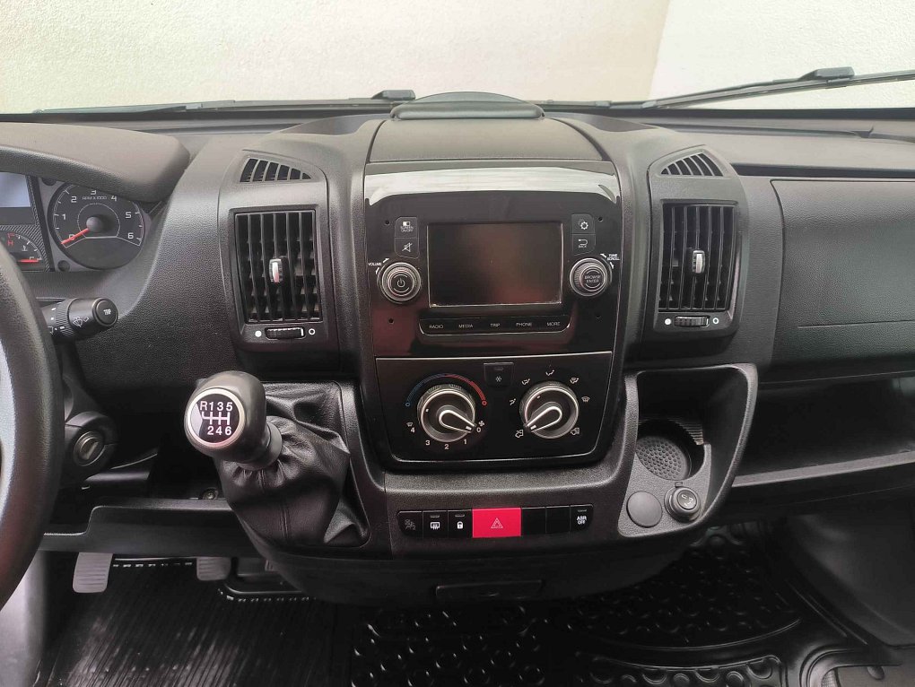 Peugeot Boxer 2.2HDi  L4H2