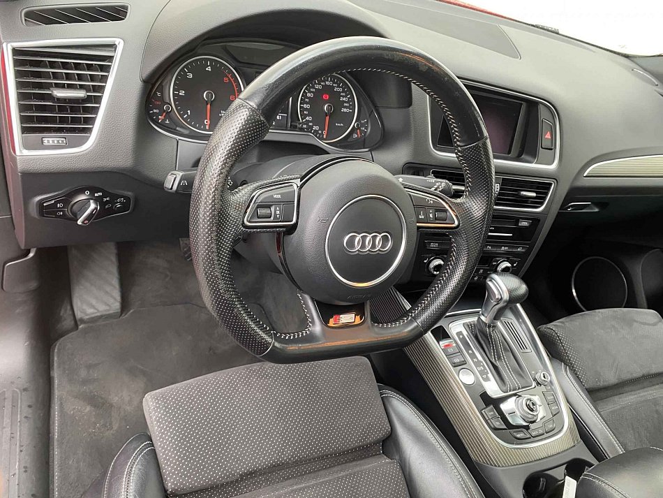 Audi Q5 3.0 TDi  Quattro