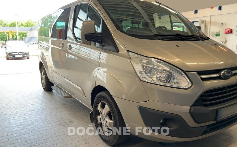 Ford Tourneo Custom 2.2TDCi Titanium L2