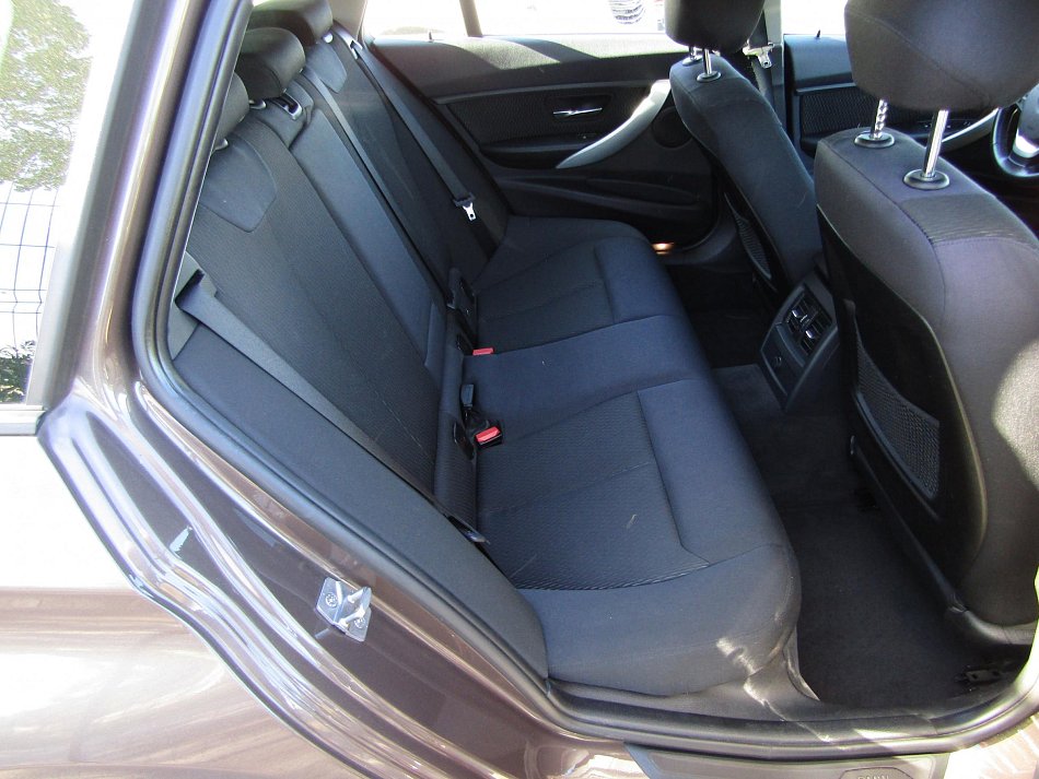 BMW Řada 3 2.0 D  320D