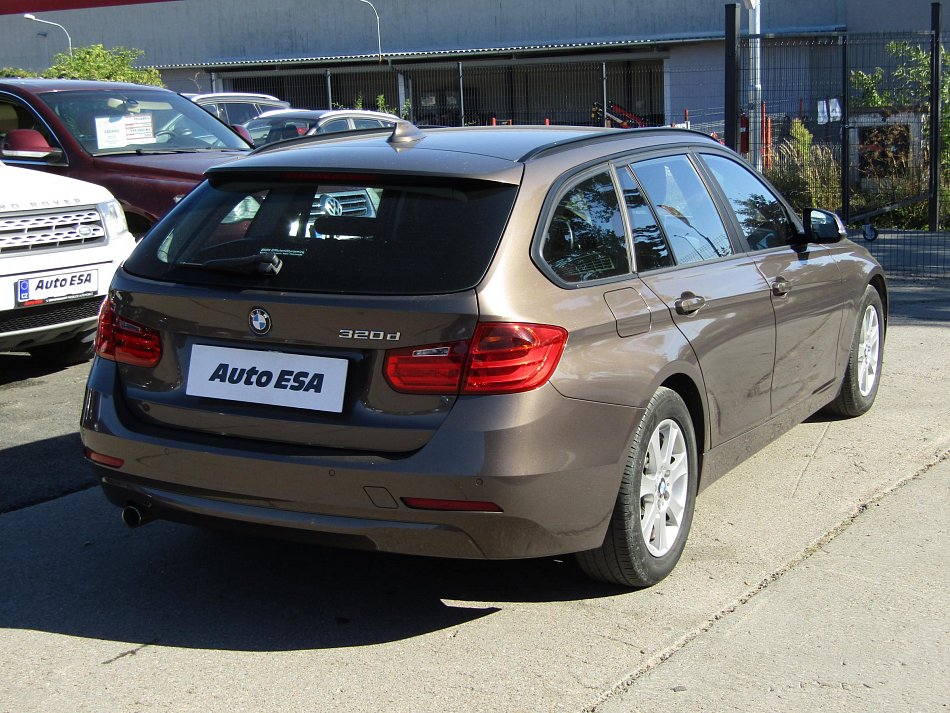 BMW Řada 3 2.0 D  320D