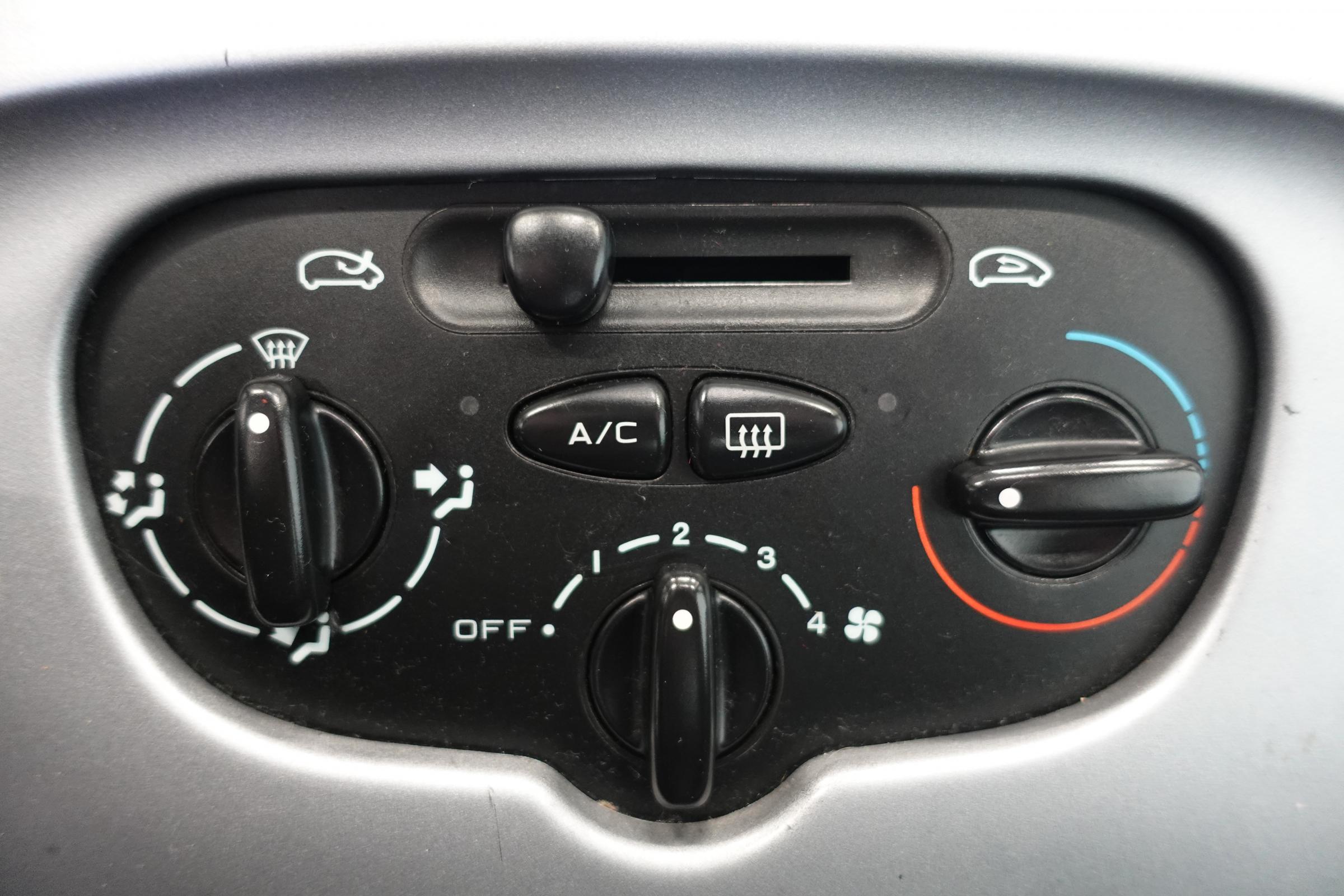 Citroën Xsara Picasso, 2008 - pohled č. 16