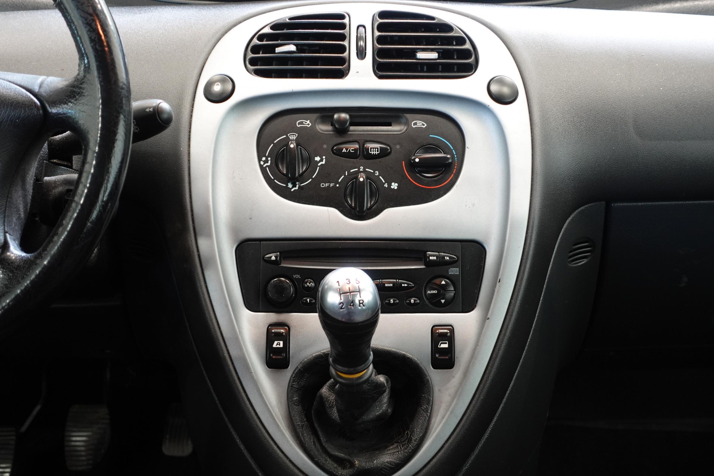 Citroën Xsara Picasso, 2008 - pohled č. 9