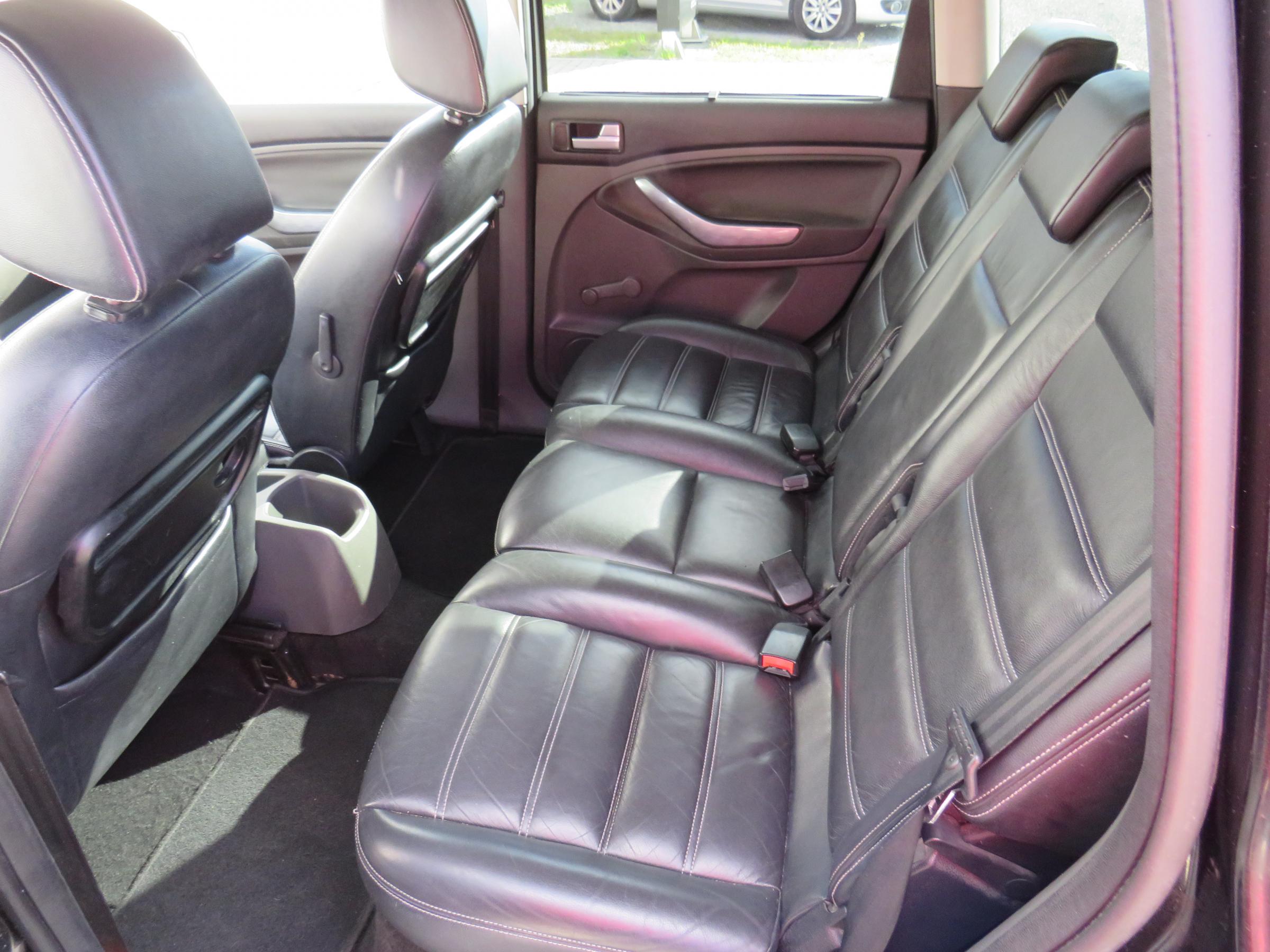 Ford C-MAX, 2008 - pohled č. 10