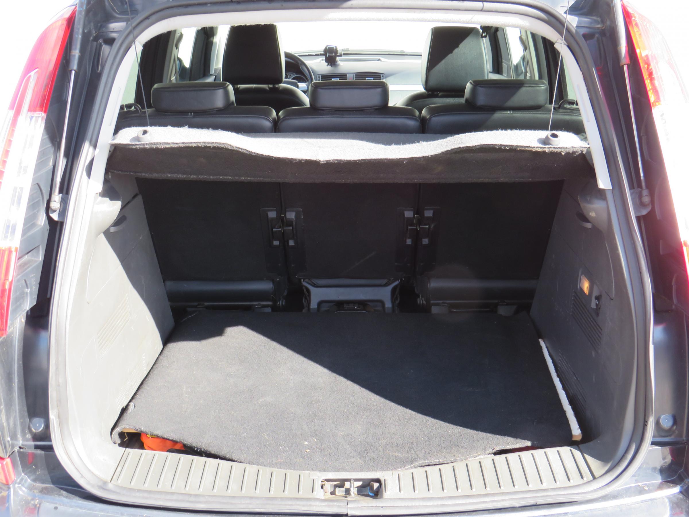 Ford C-MAX, 2008 - pohled č. 7