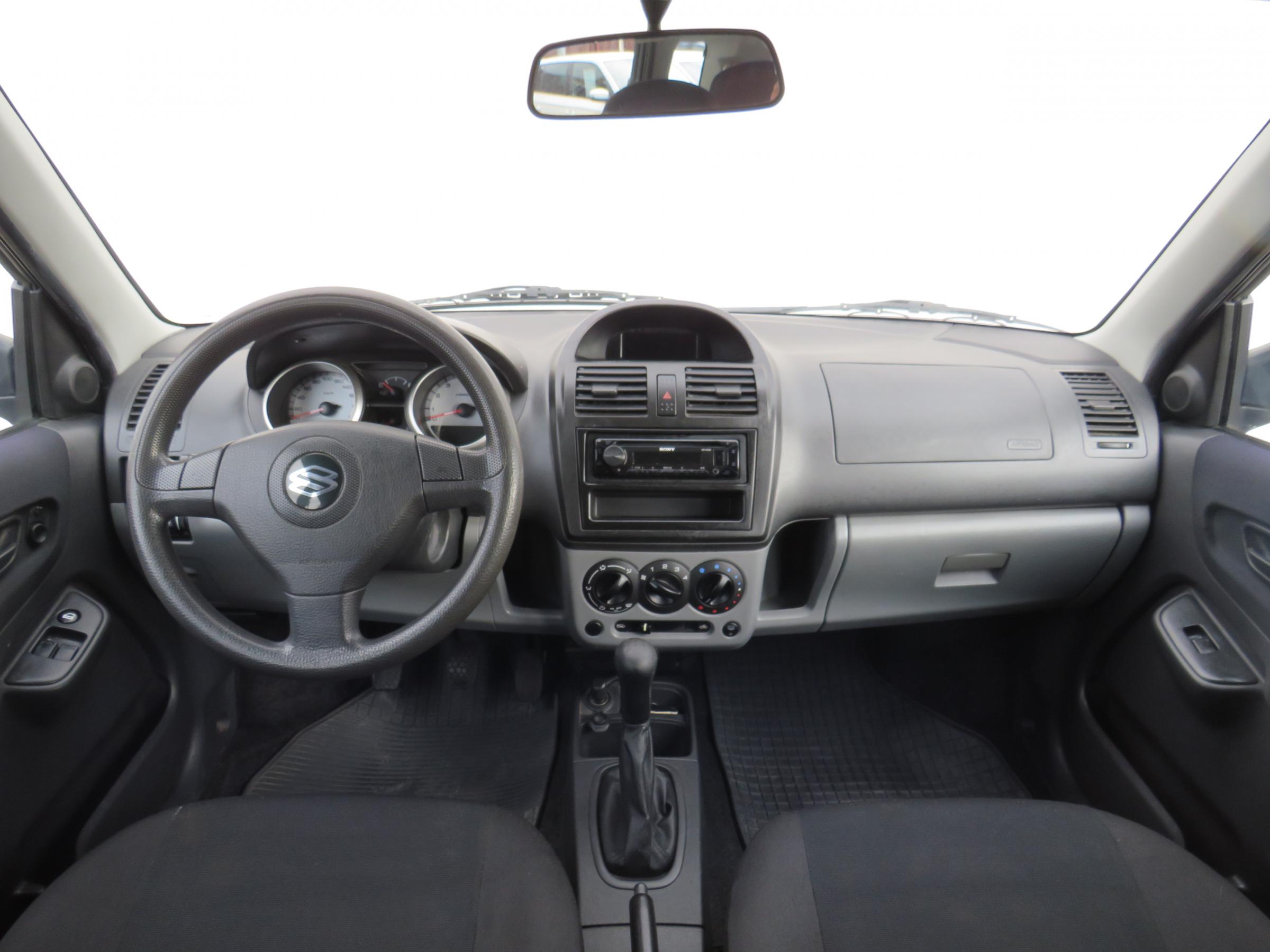 Suzuki Ignis, 2005 - pohled č. 8