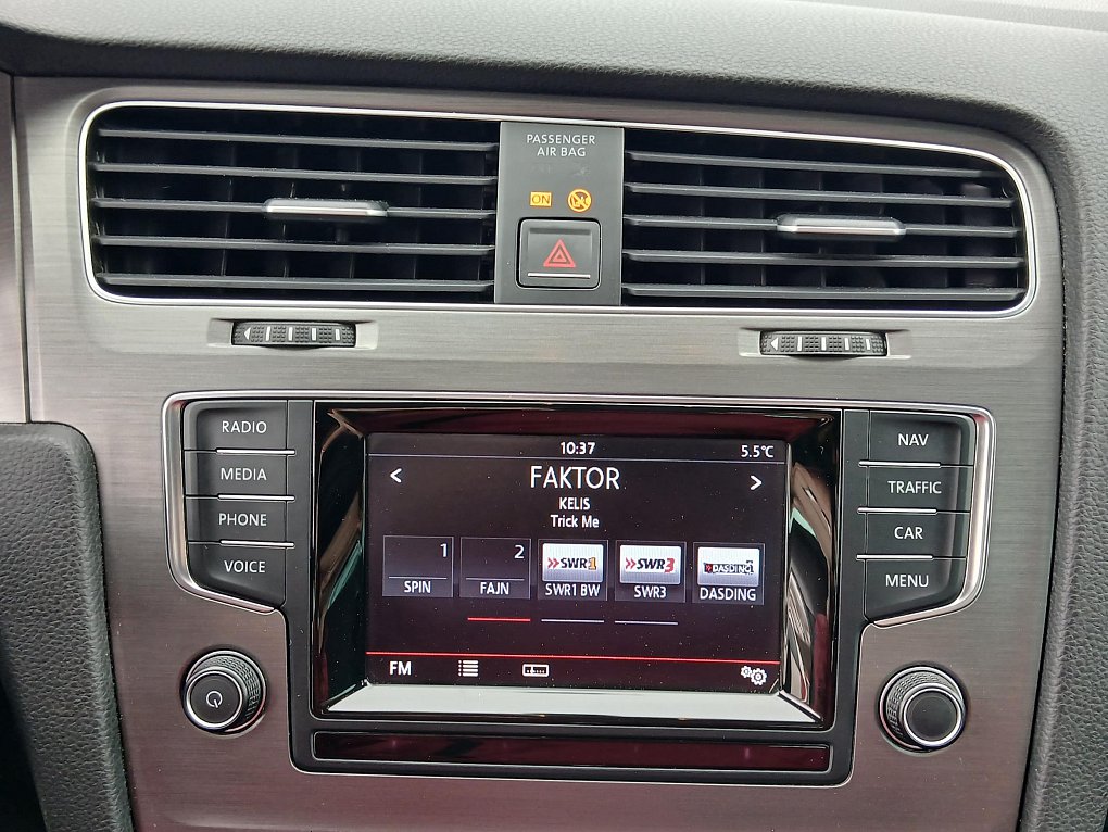 Volkswagen Golf 2.0 TDi 