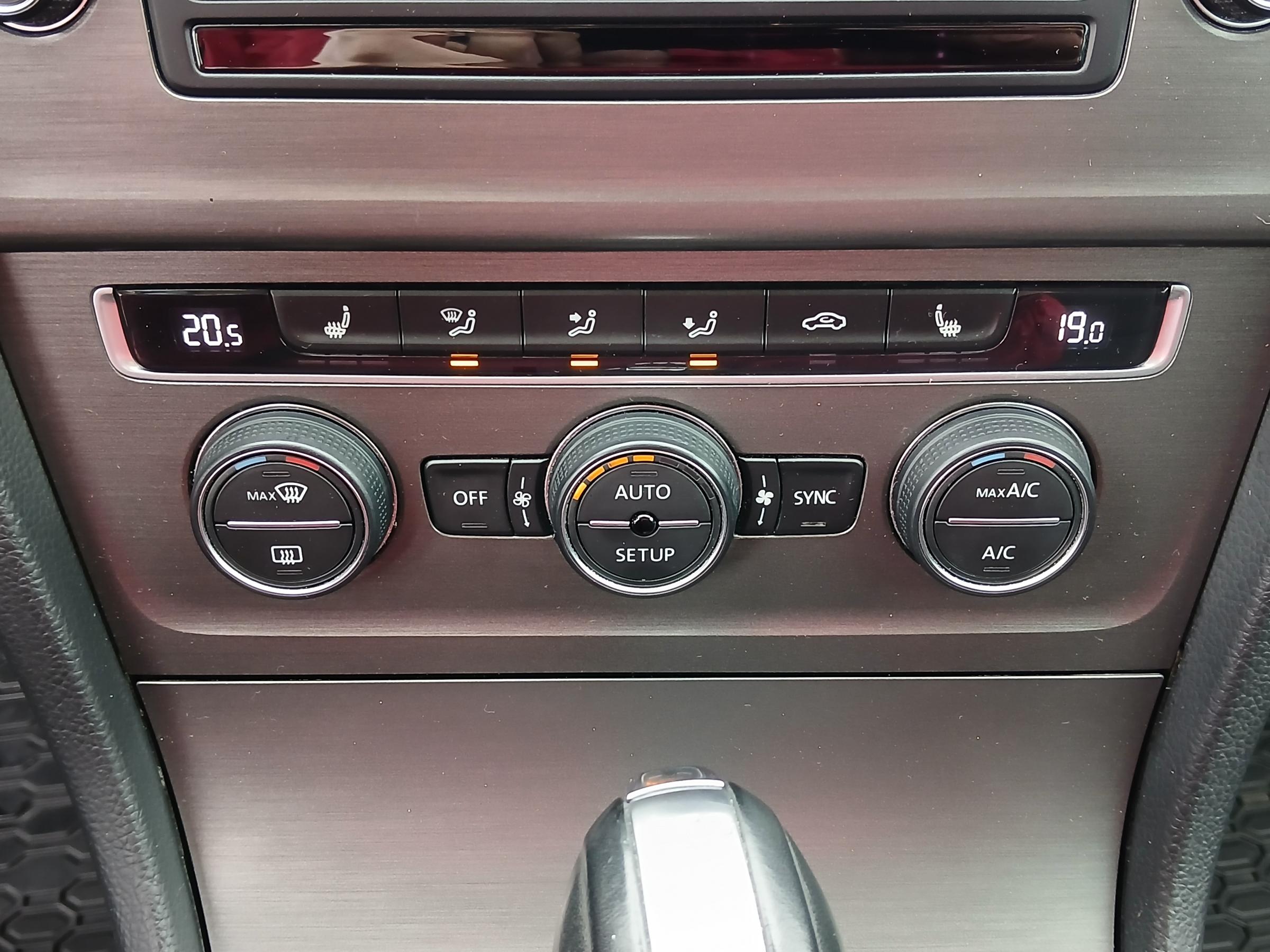 Volkswagen Golf, 2013 - pohled č. 18