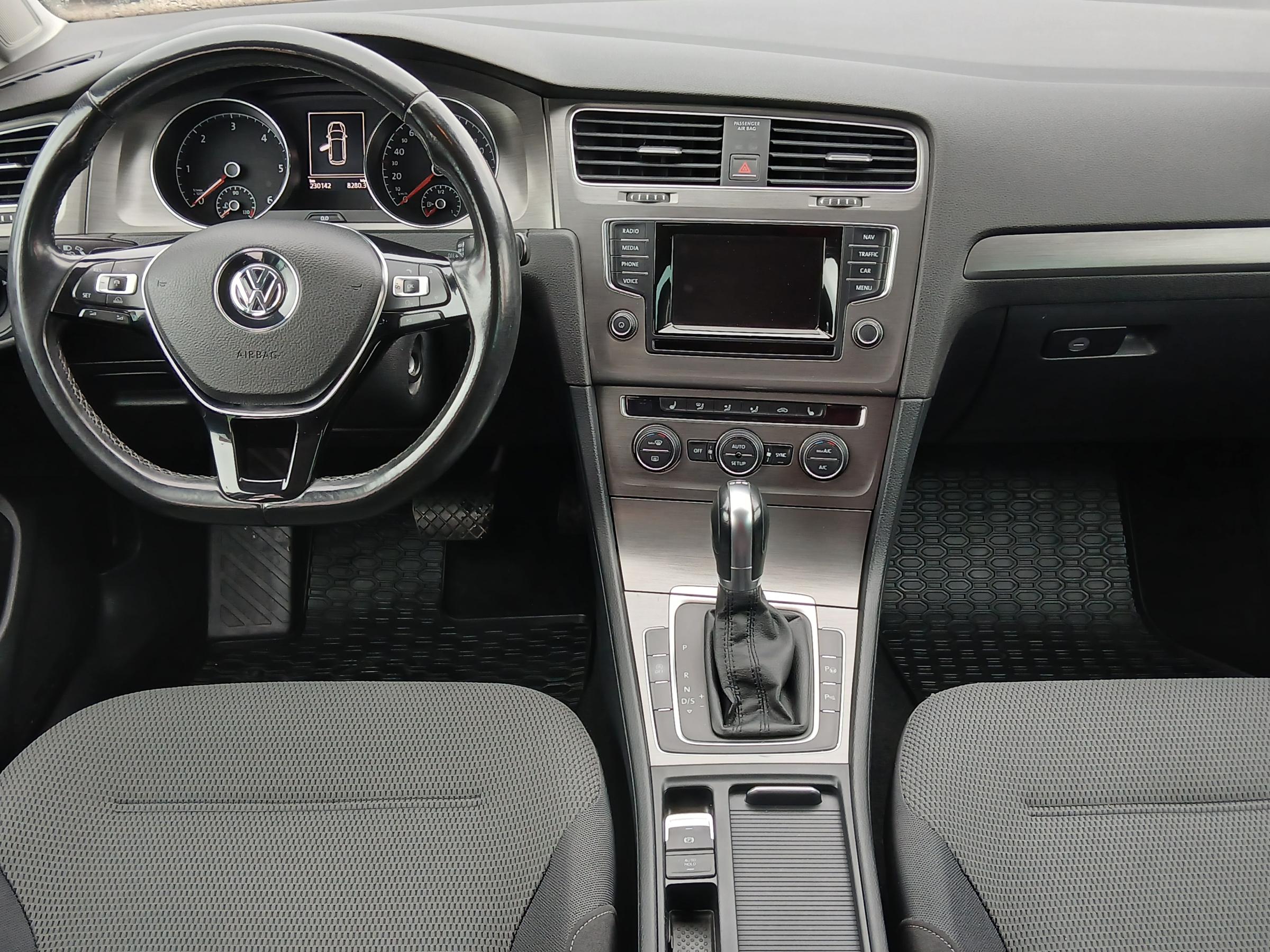 Volkswagen Golf, 2013 - pohled č. 9