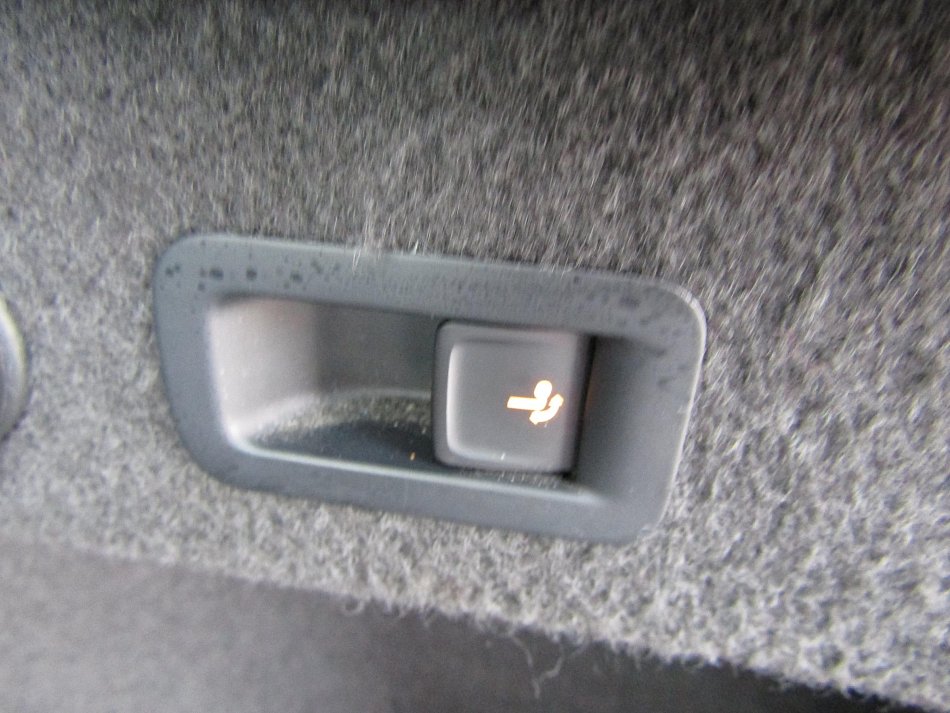 Volkswagen Passat 2.0 TDi 