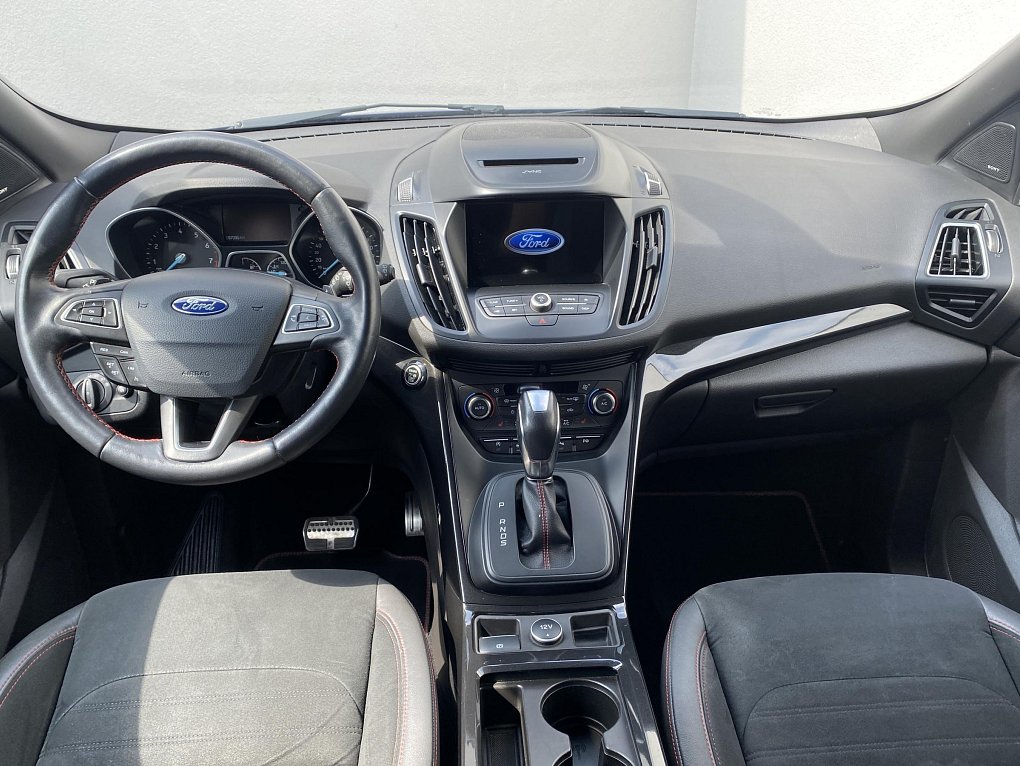 Ford Kuga 1.5 EB ST-Line AWD