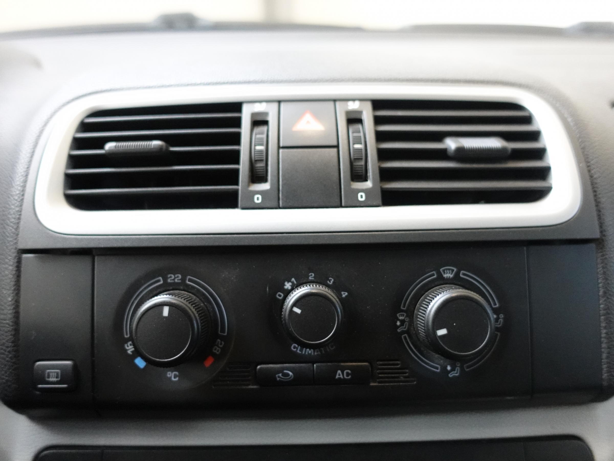 Škoda Roomster, 2006 - pohled č. 10