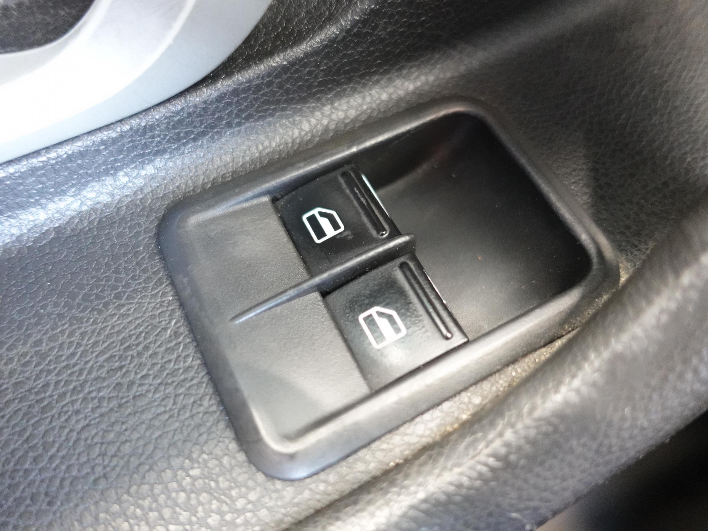 Škoda Roomster, 2006 - pohled č. 9