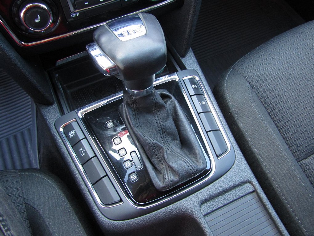 Škoda Superb II 2.0 TDi Elegance