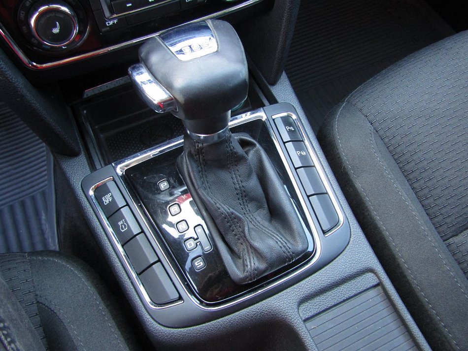 Škoda Superb II 2.0 TDi Elegance