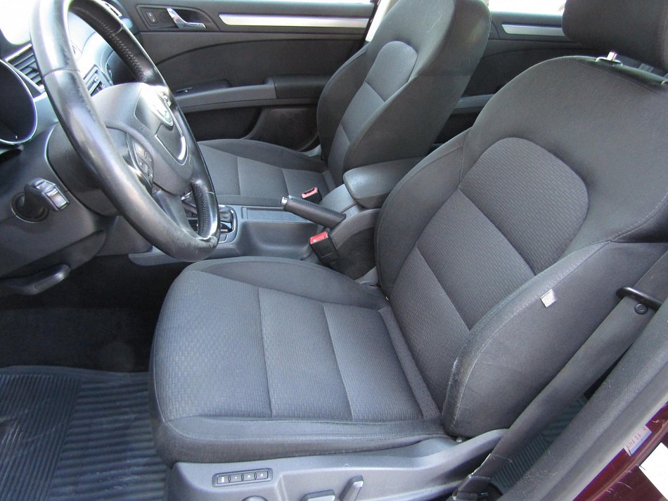 Škoda Superb II 2.0 TDi Elegance