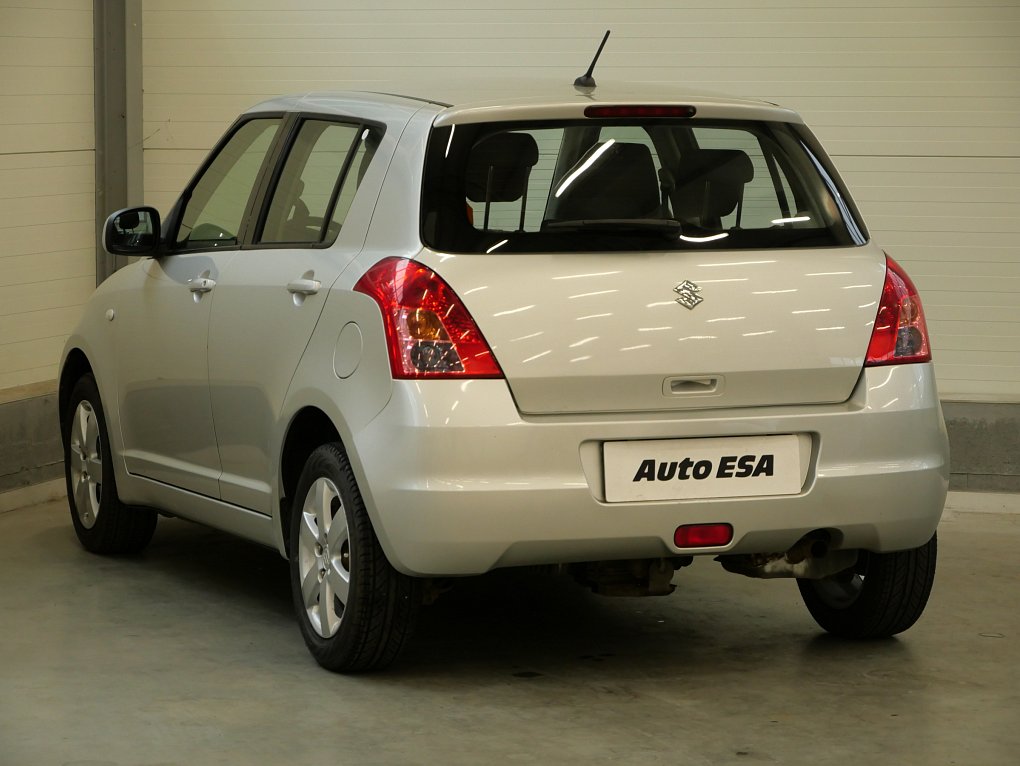 Suzuki Swift 1.3i  4x4