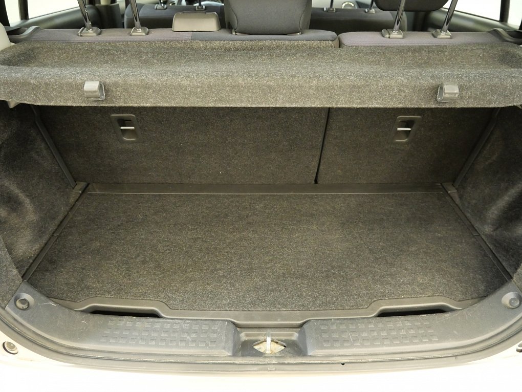Suzuki Swift 1.3i  4x4
