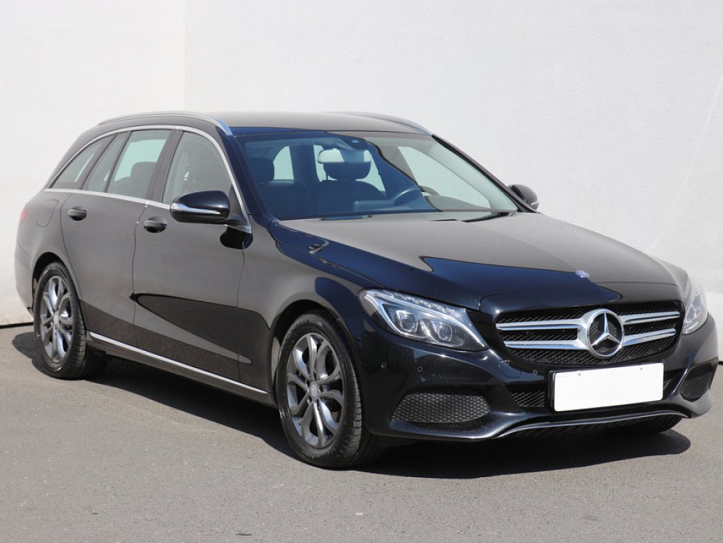 Mercedes-Benz Třída C 2.0 D Avantgarde