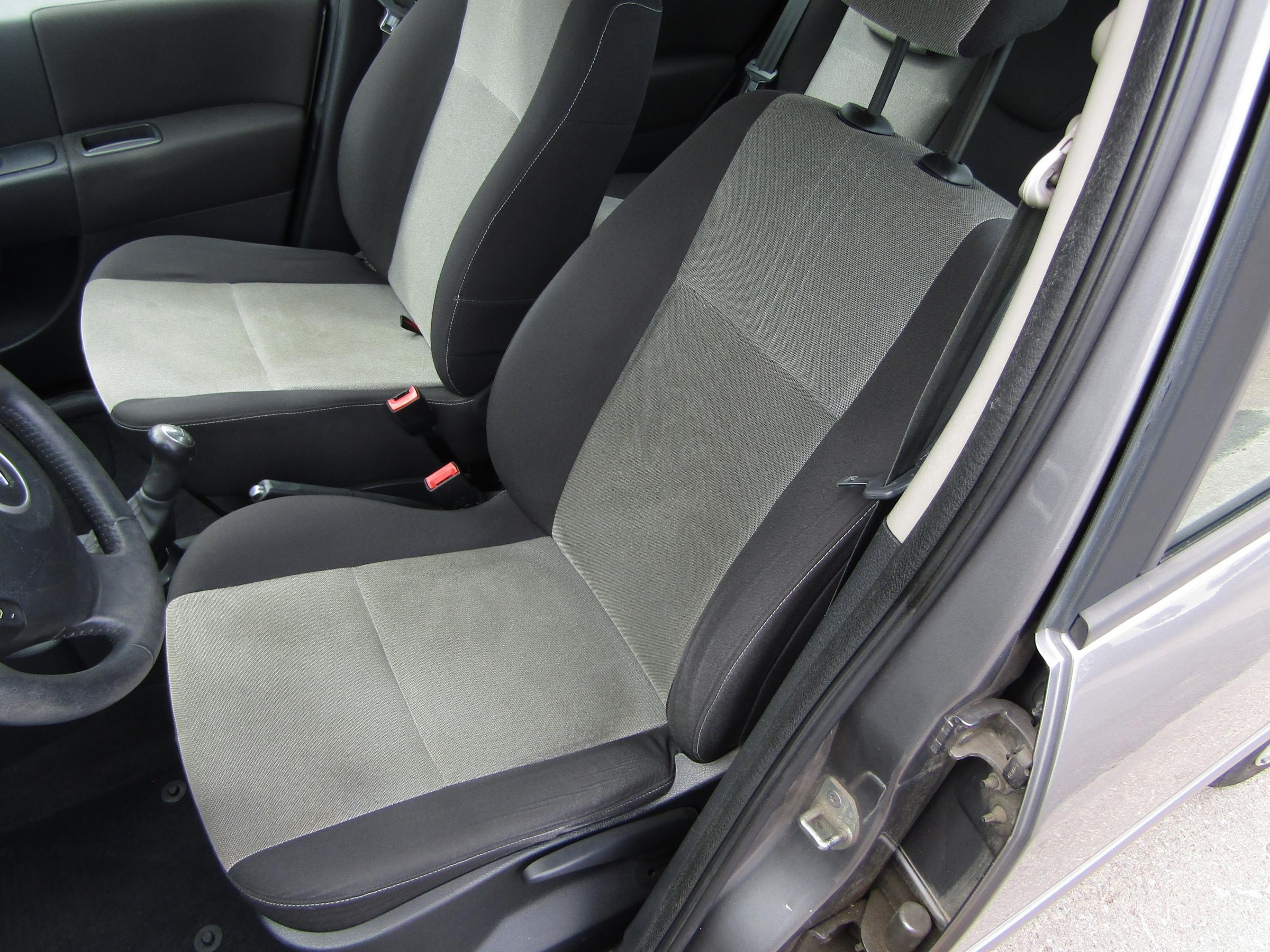 Renault Modus, 2008 - pohled č. 10