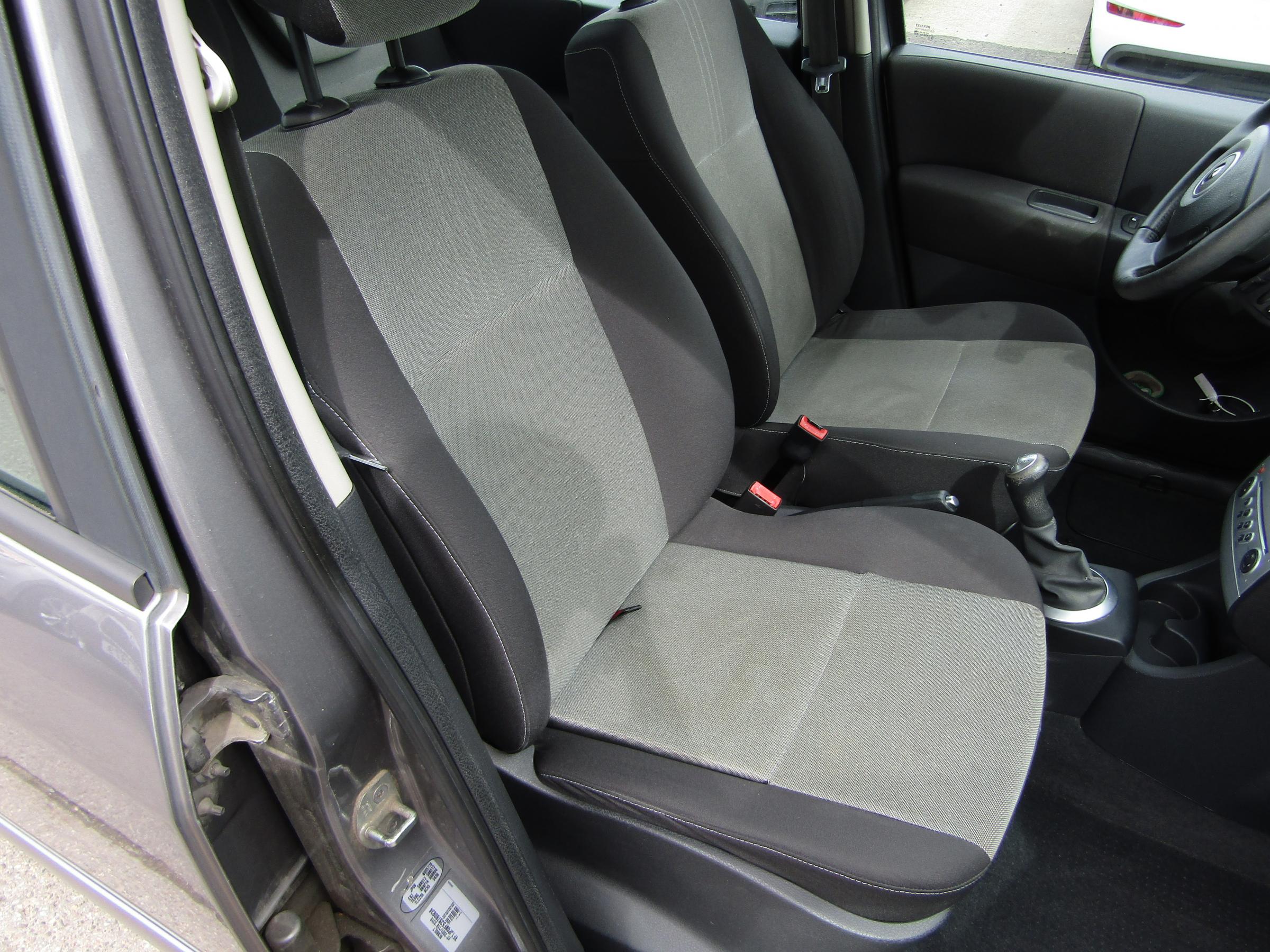 Renault Modus, 2008 - pohled č. 12