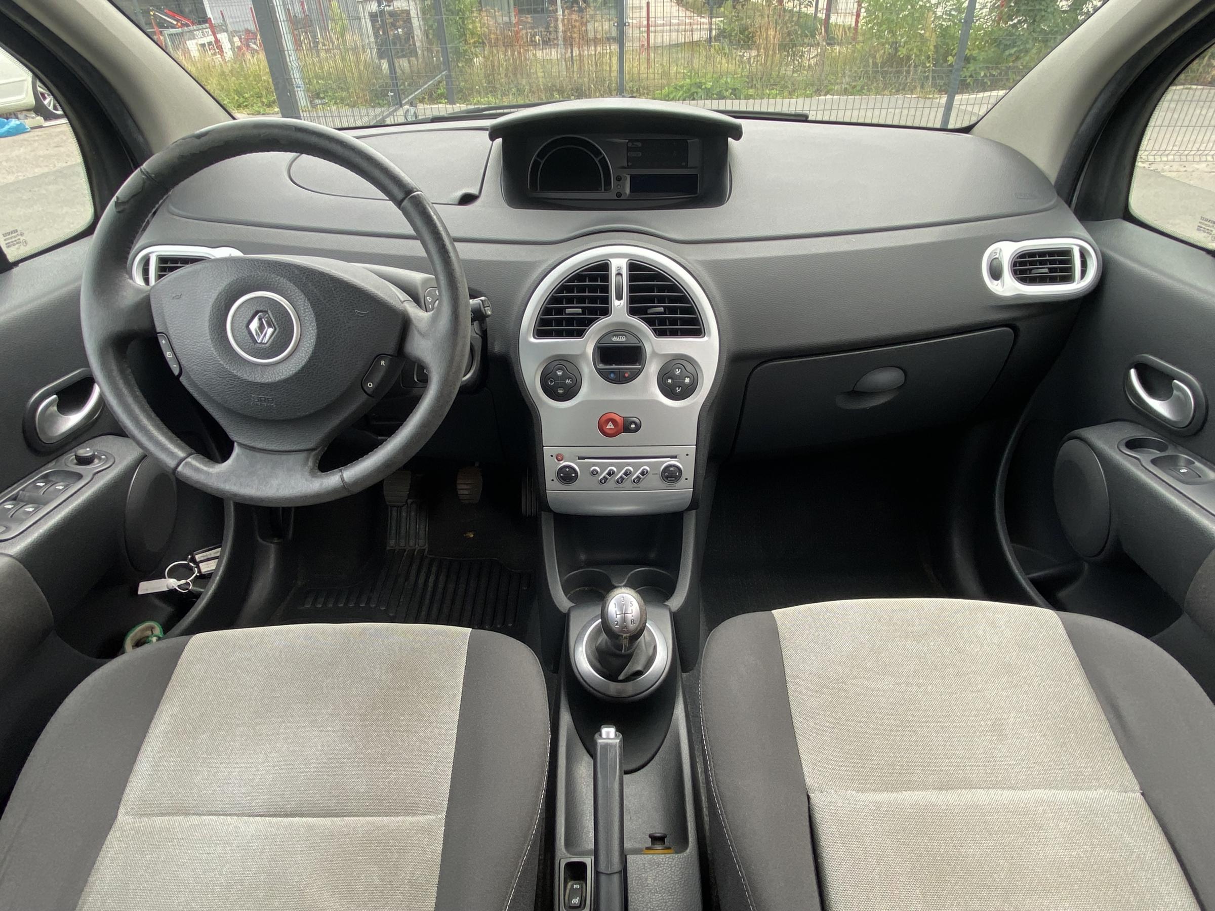 Renault Modus, 2008 - pohled č. 8