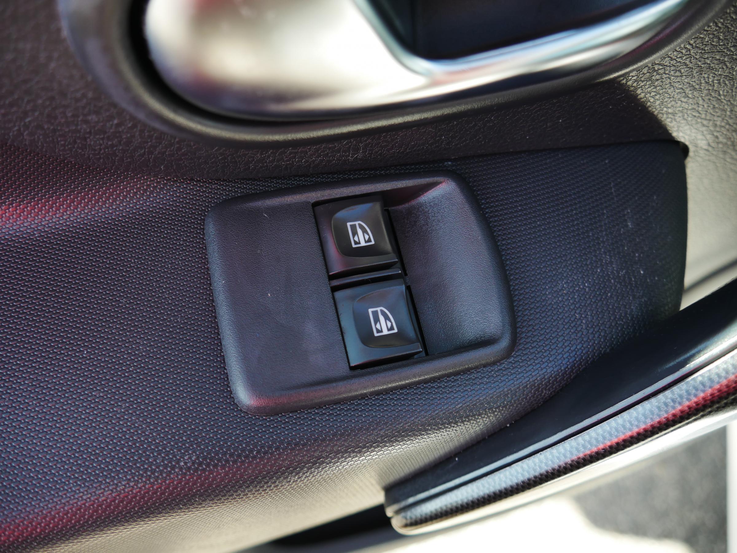 Dacia Logan, 2017 - pohled č. 12