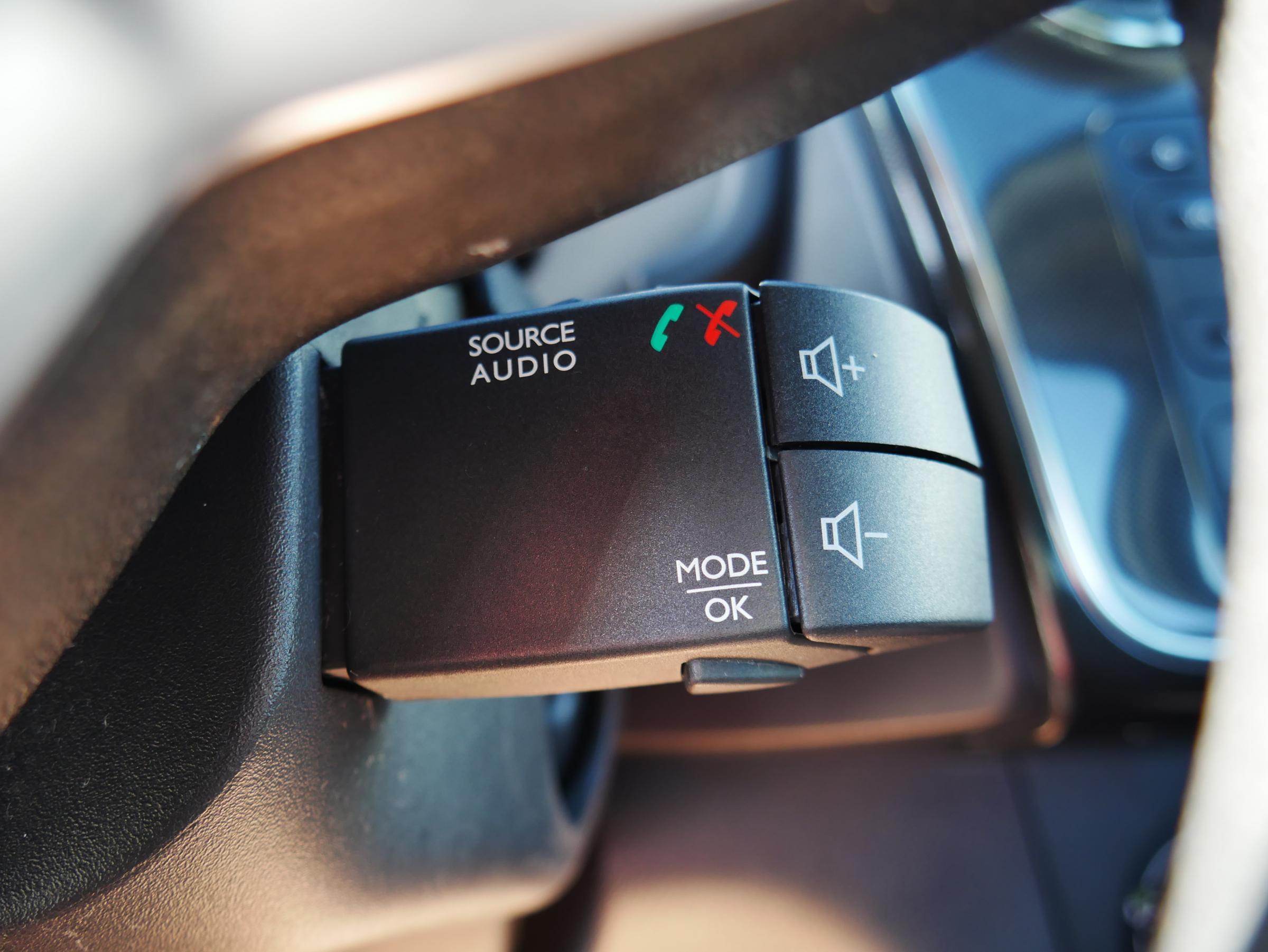 Dacia Logan, 2017 - pohled č. 17