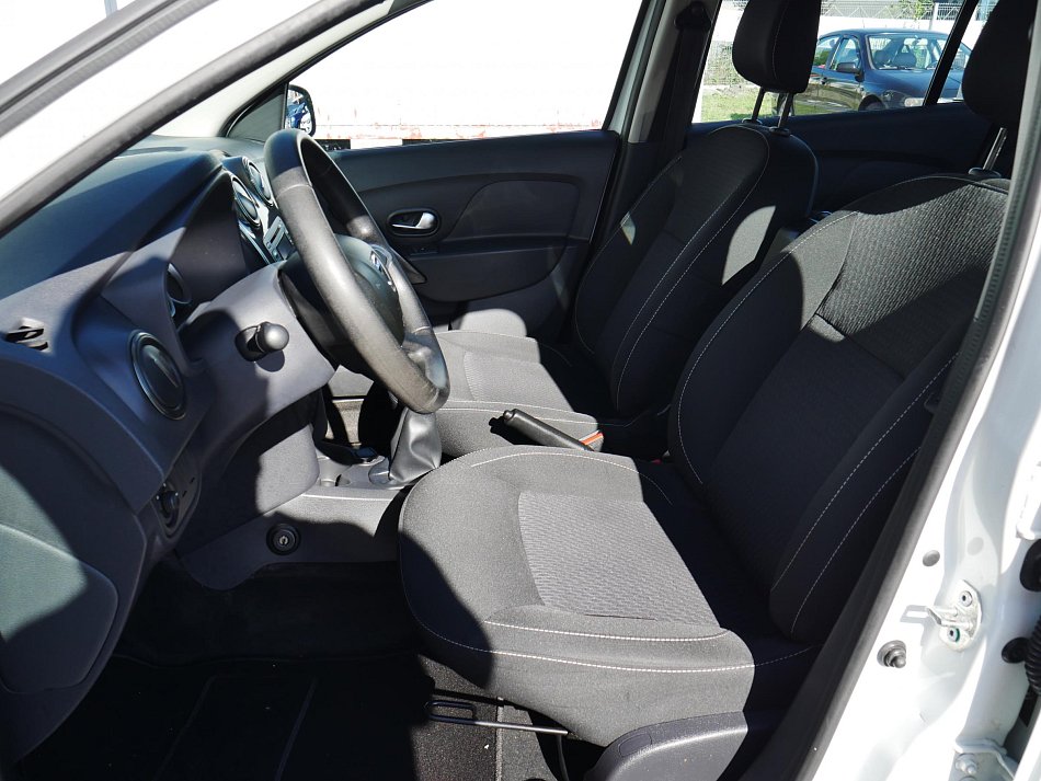 Dacia Logan 1.2i Arctica