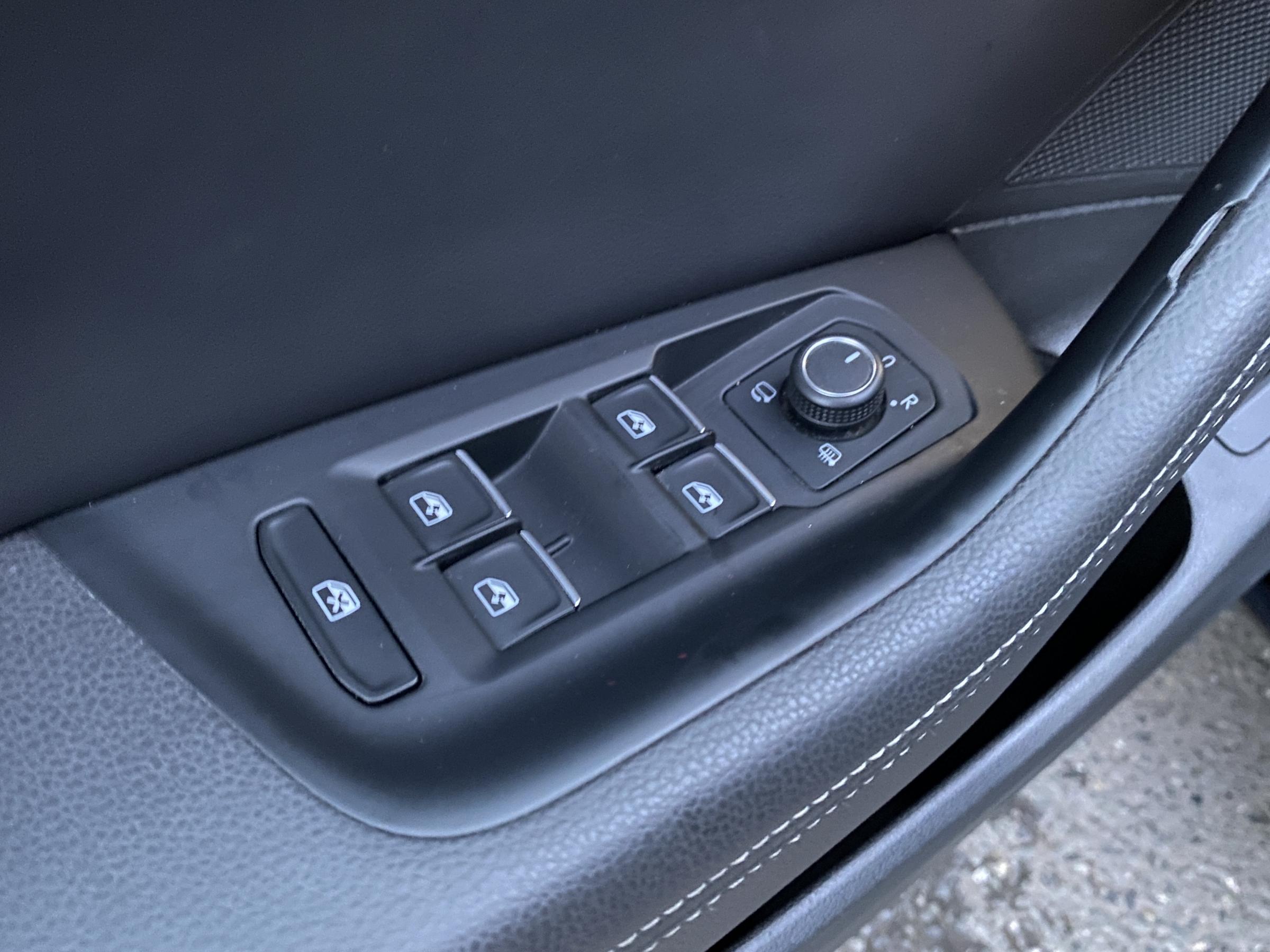 Volkswagen Passat, 2015 - pohled č. 13