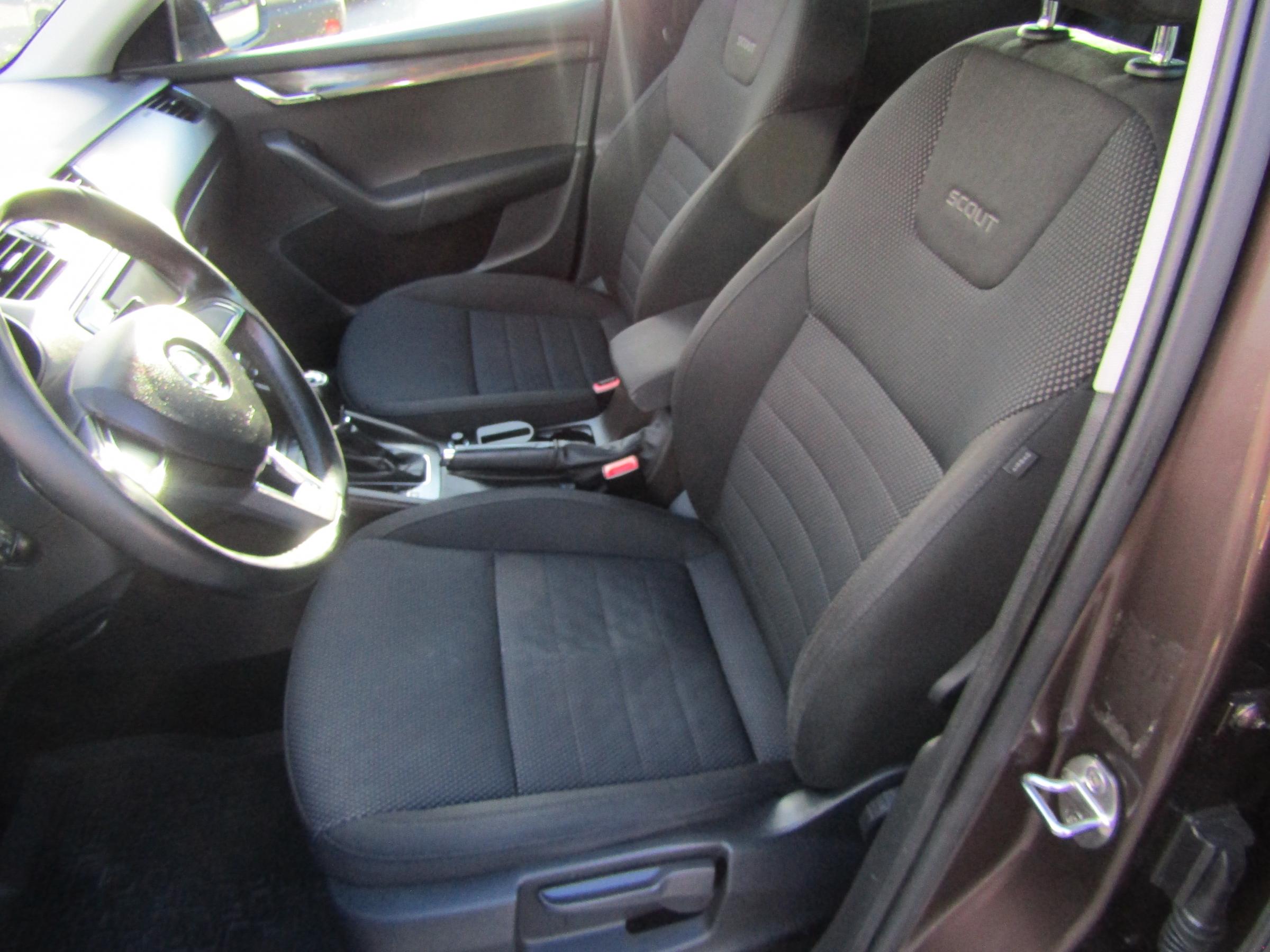 Škoda Octavia III, 2015 - pohled č. 8