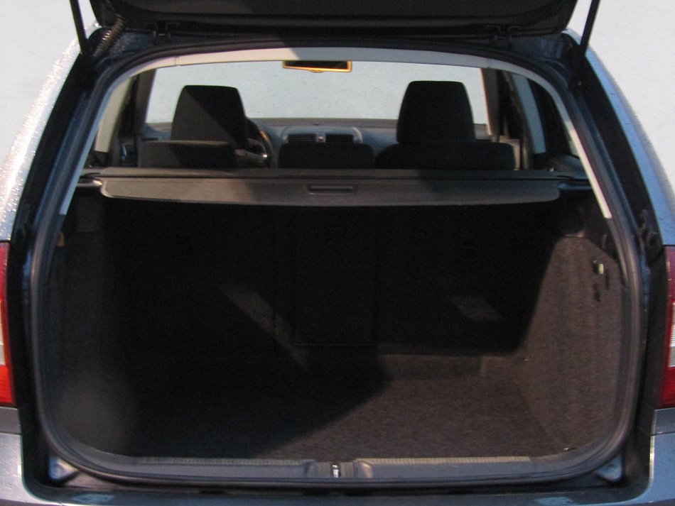 Škoda Octavia II 1.6 TDi Ambition