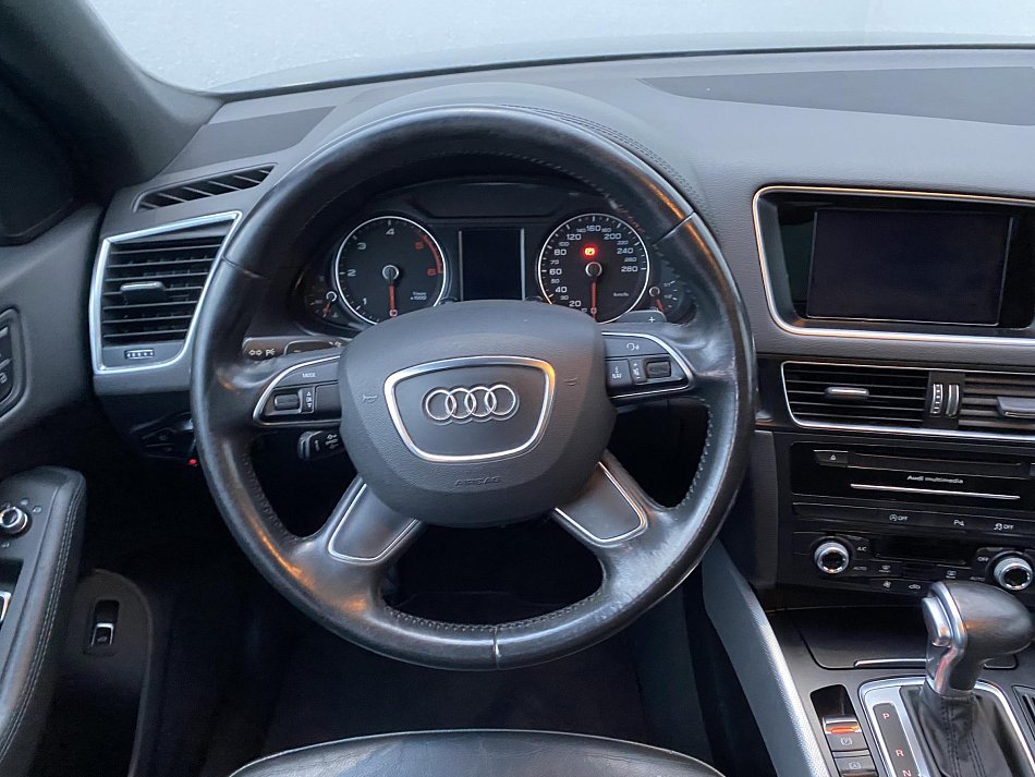 Audi Q5 2.0 TDi  quattro