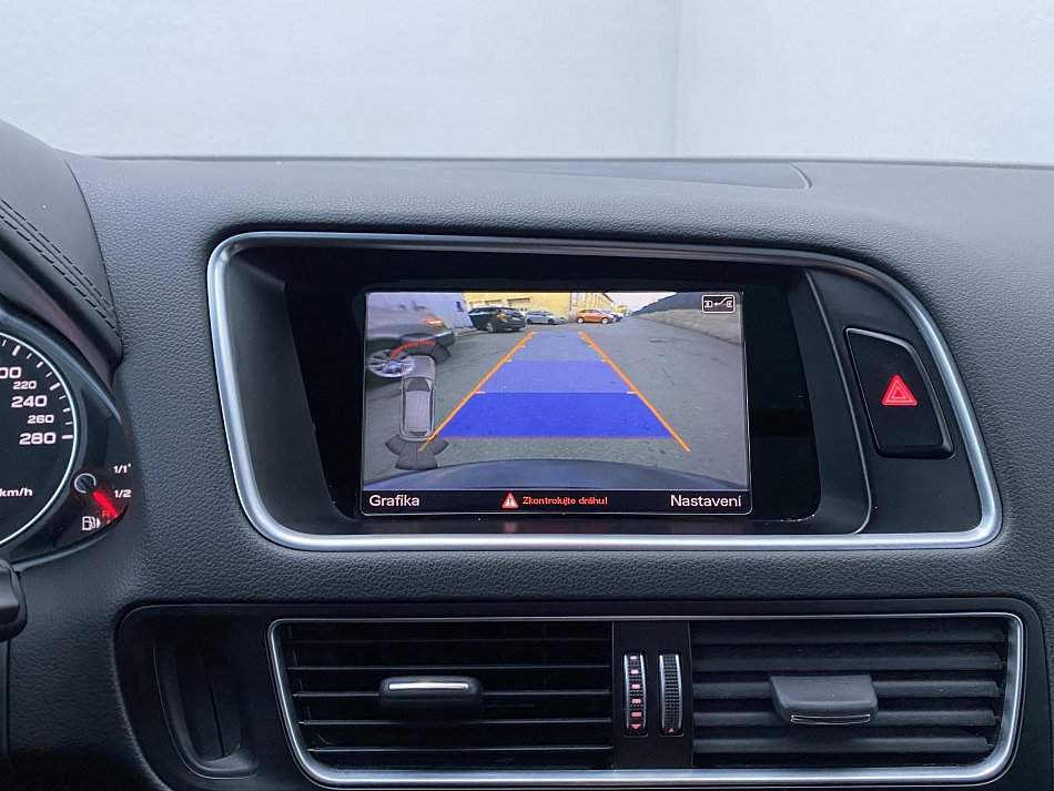 Audi Q5 2.0 TDi  quattro