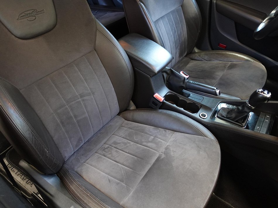 Škoda Octavia III 2.0 TDi 