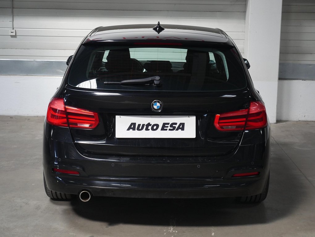 BMW Řada 3 318D 