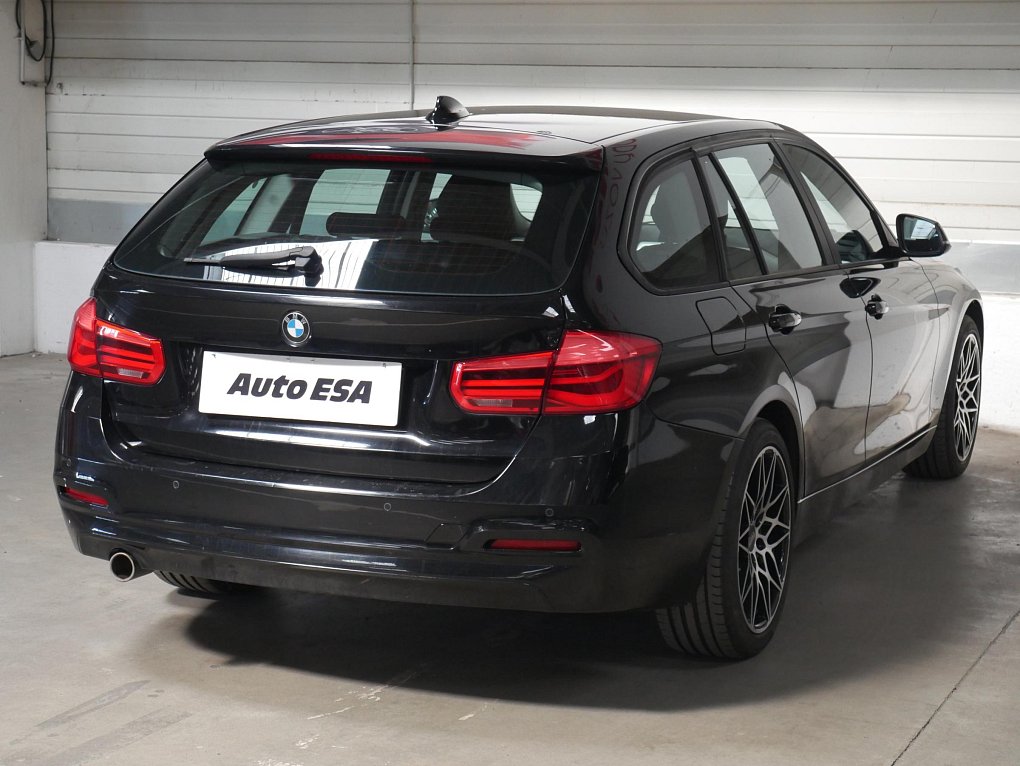 BMW Řada 3 318D 