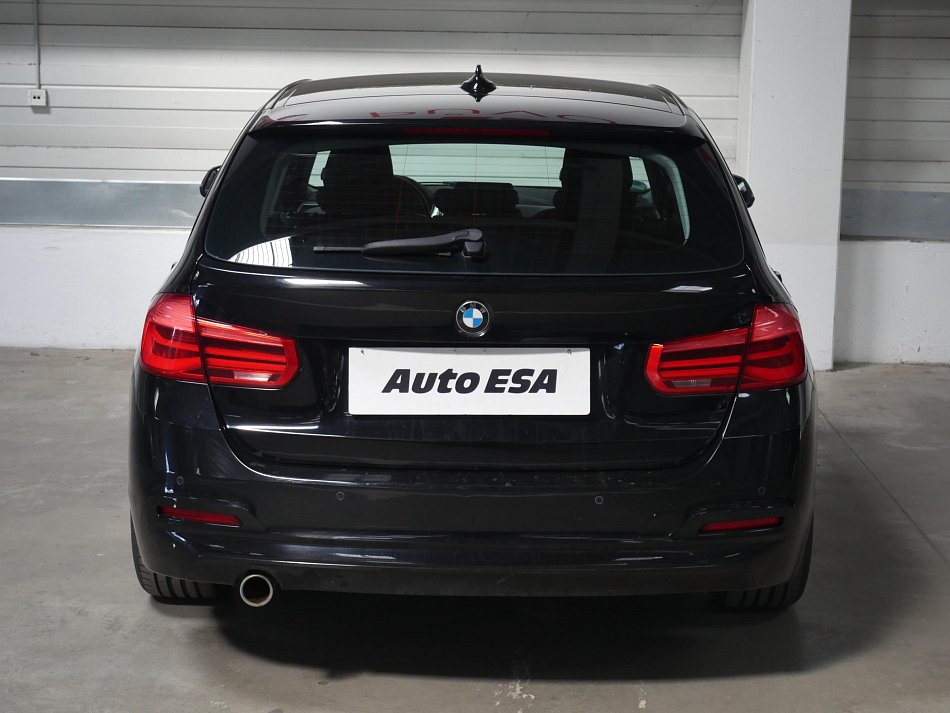 BMW Řada 3 318D 