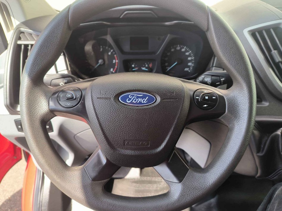 Ford Transit 2.2TDCi  L2H2 9míst