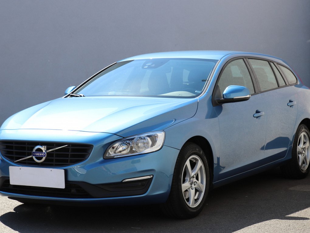 Volvo V60 2.0 T5  Cross Country