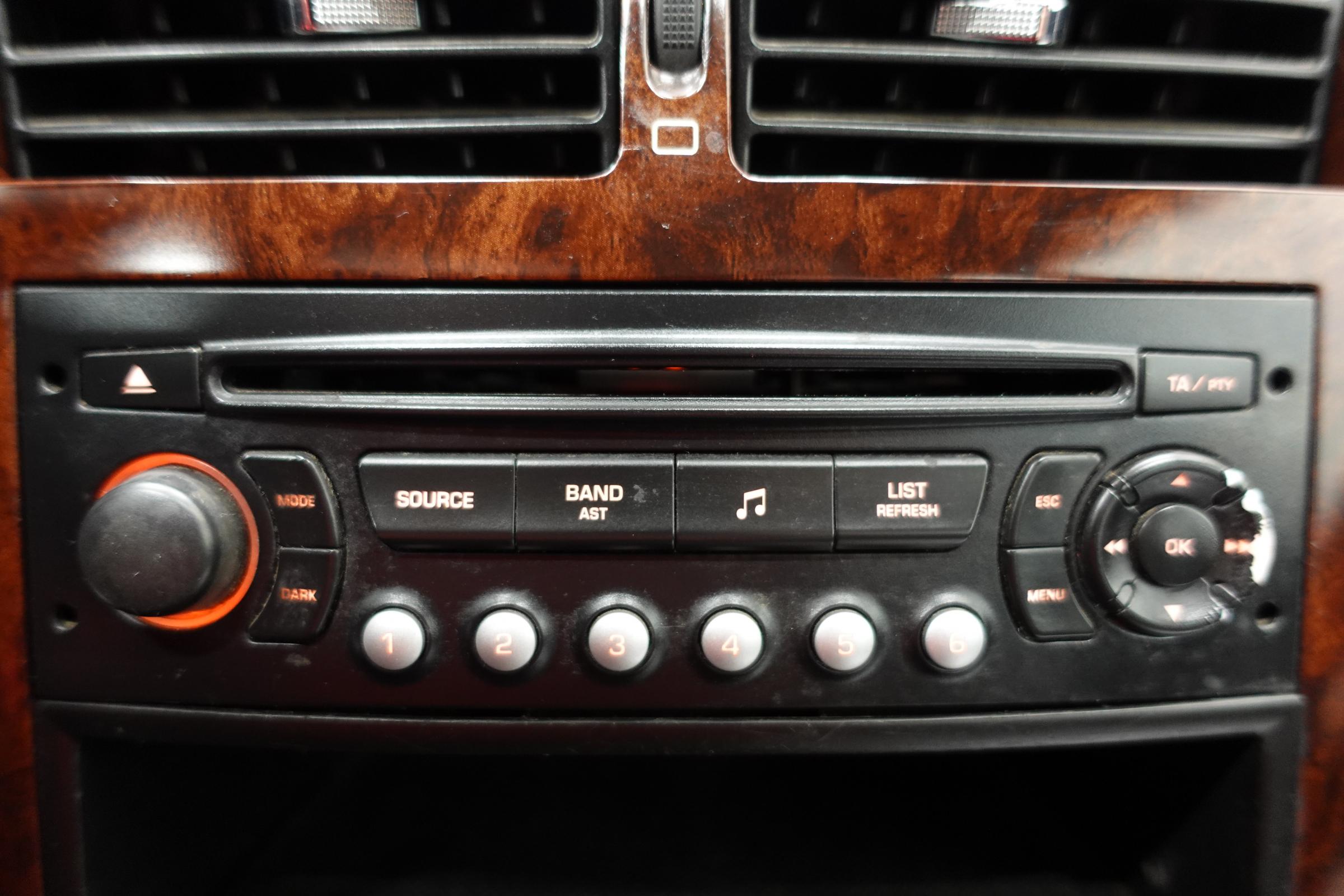 Peugeot 307, 2006 - pohled č. 15