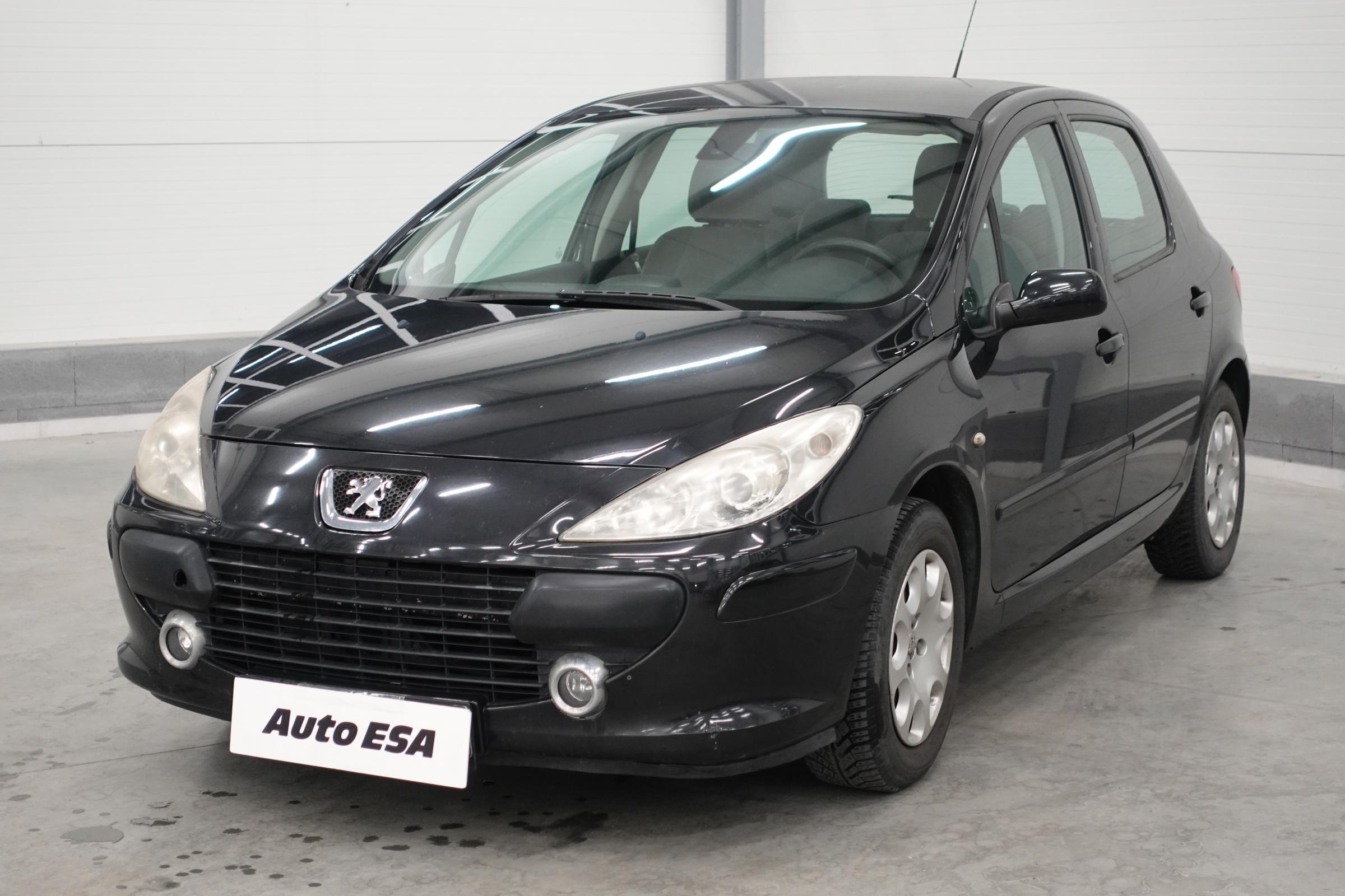 Peugeot 307, 2006 - pohled č. 3