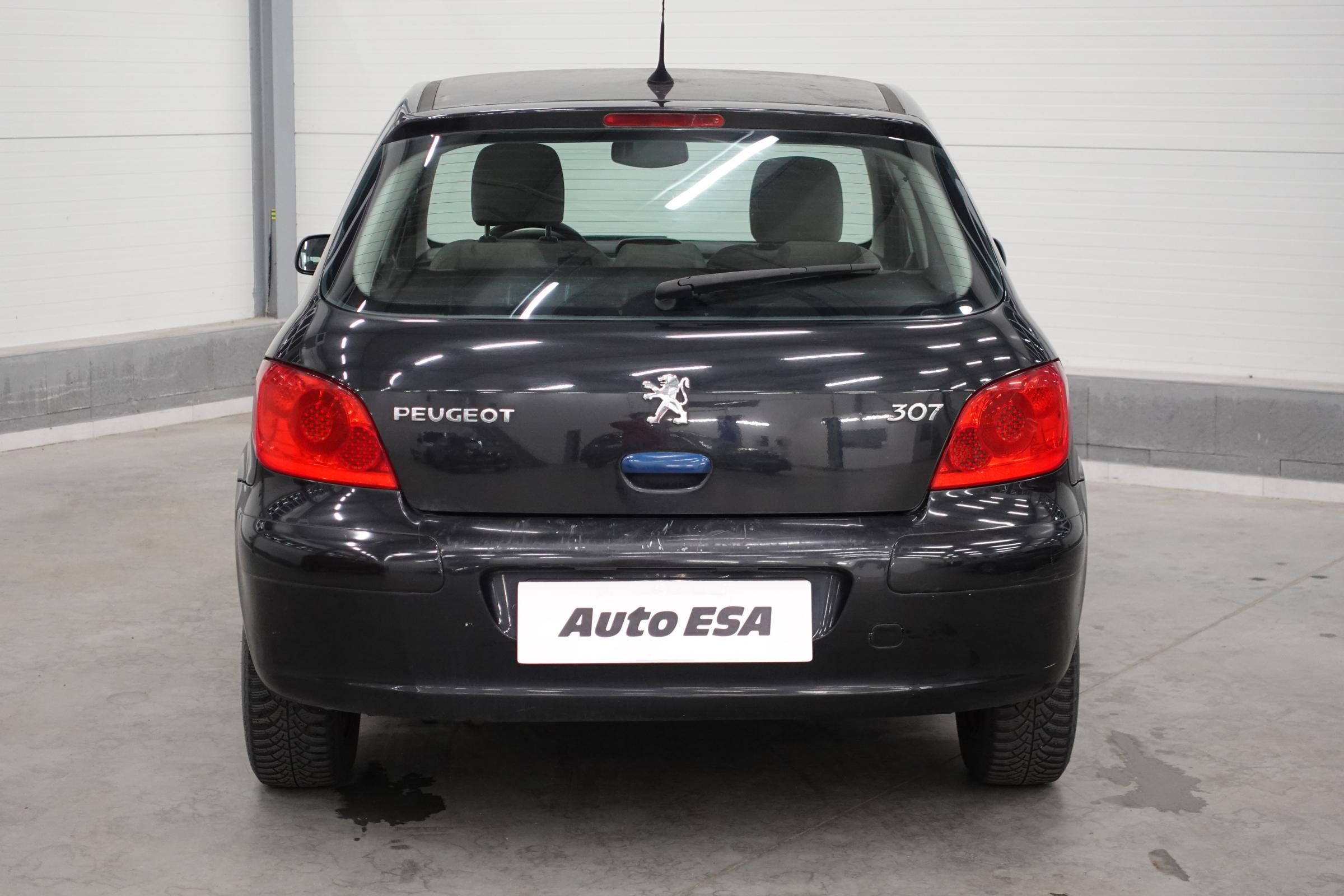 Peugeot 307, 2006 - pohled č. 5