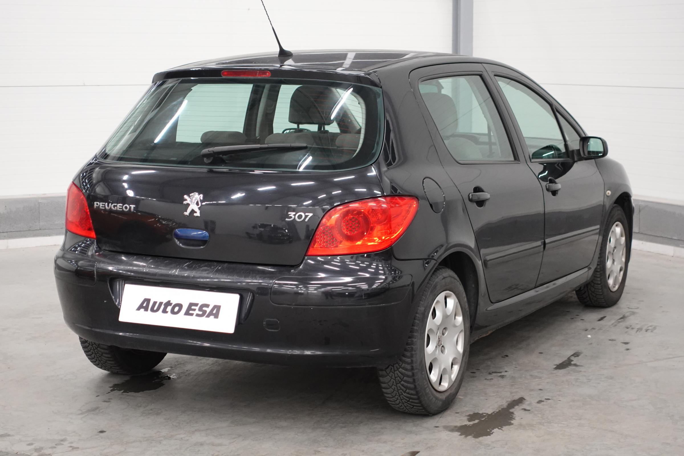 Peugeot 307, 2006 - pohled č. 6
