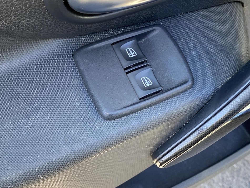 Dacia Logan 1.0 SCe  MCV