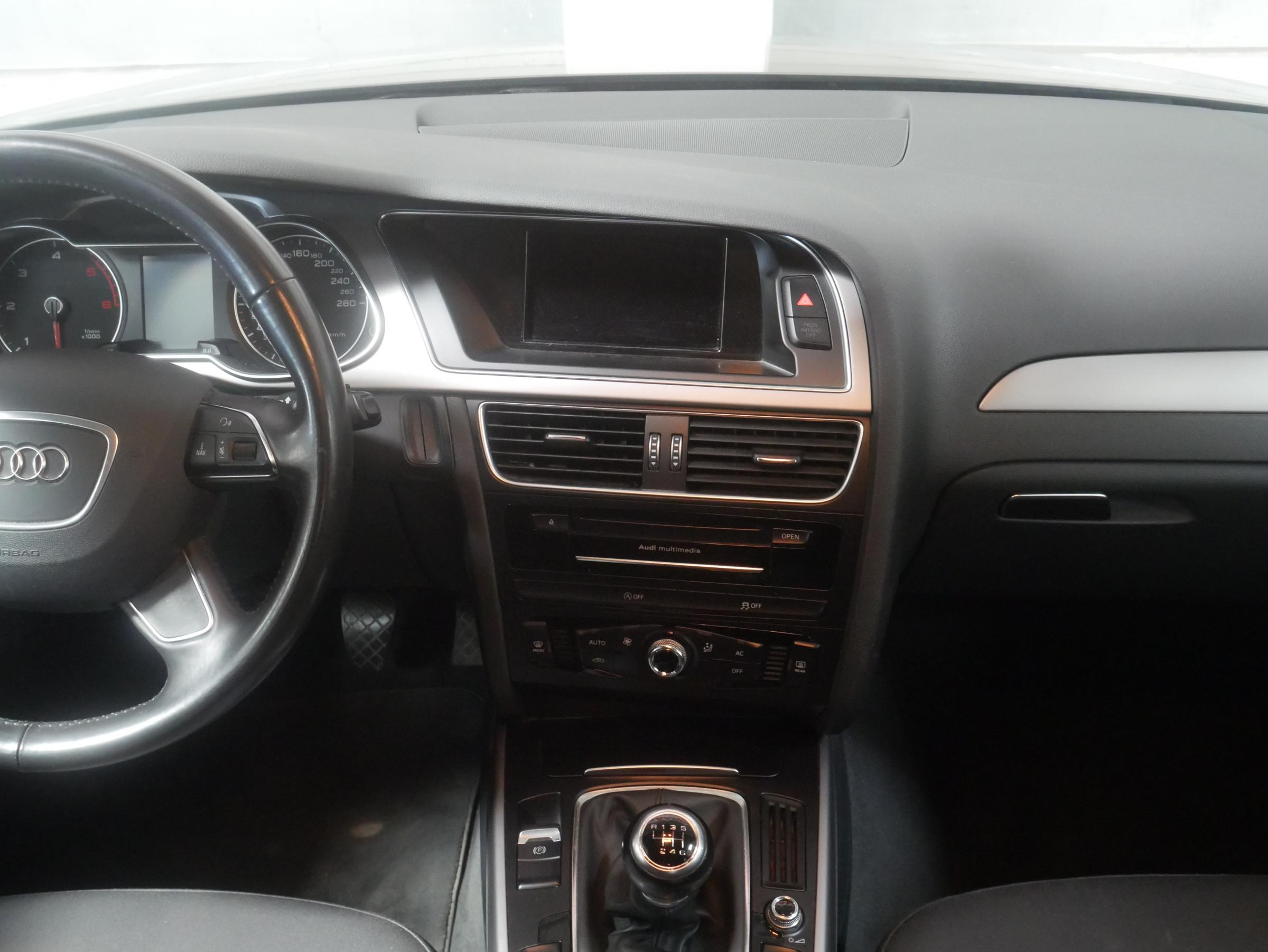 Audi A4, 2013 - pohled č. 10