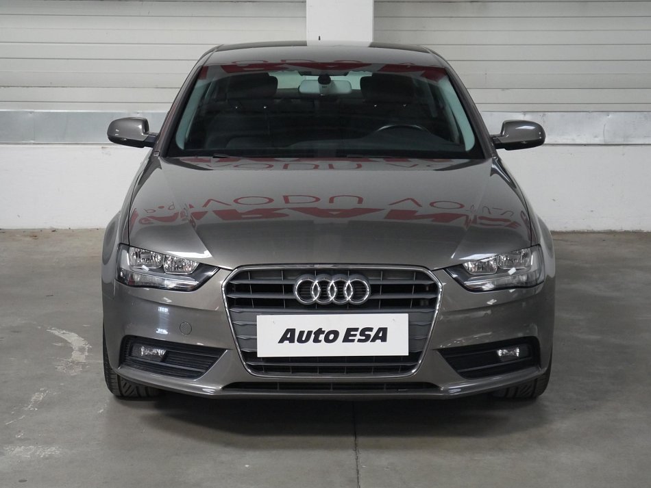 Audi A4 2.0 TDi 